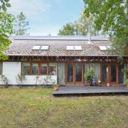 This modernist house was designed by David Thurlow and won a RIBA award in 1986.